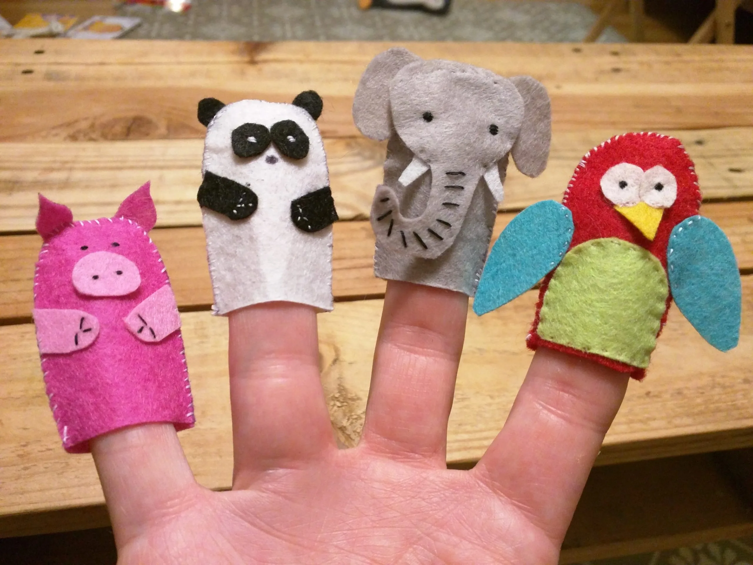 Comment fabriquer une marionnette à doigts avec votre enfant ?